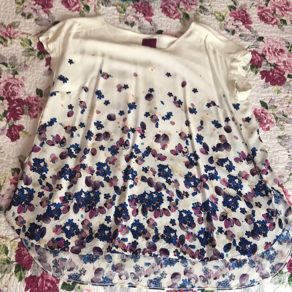Beautiful spring blouse size 12.